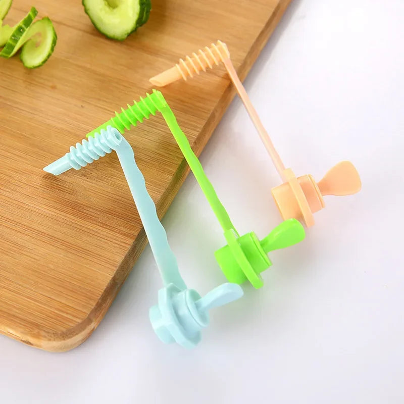 1PC Potato Spiral Hand Cucumber Cutter CarrotSpiralizer Spiral Salad Chopper Kitchen Gadgets Accessories