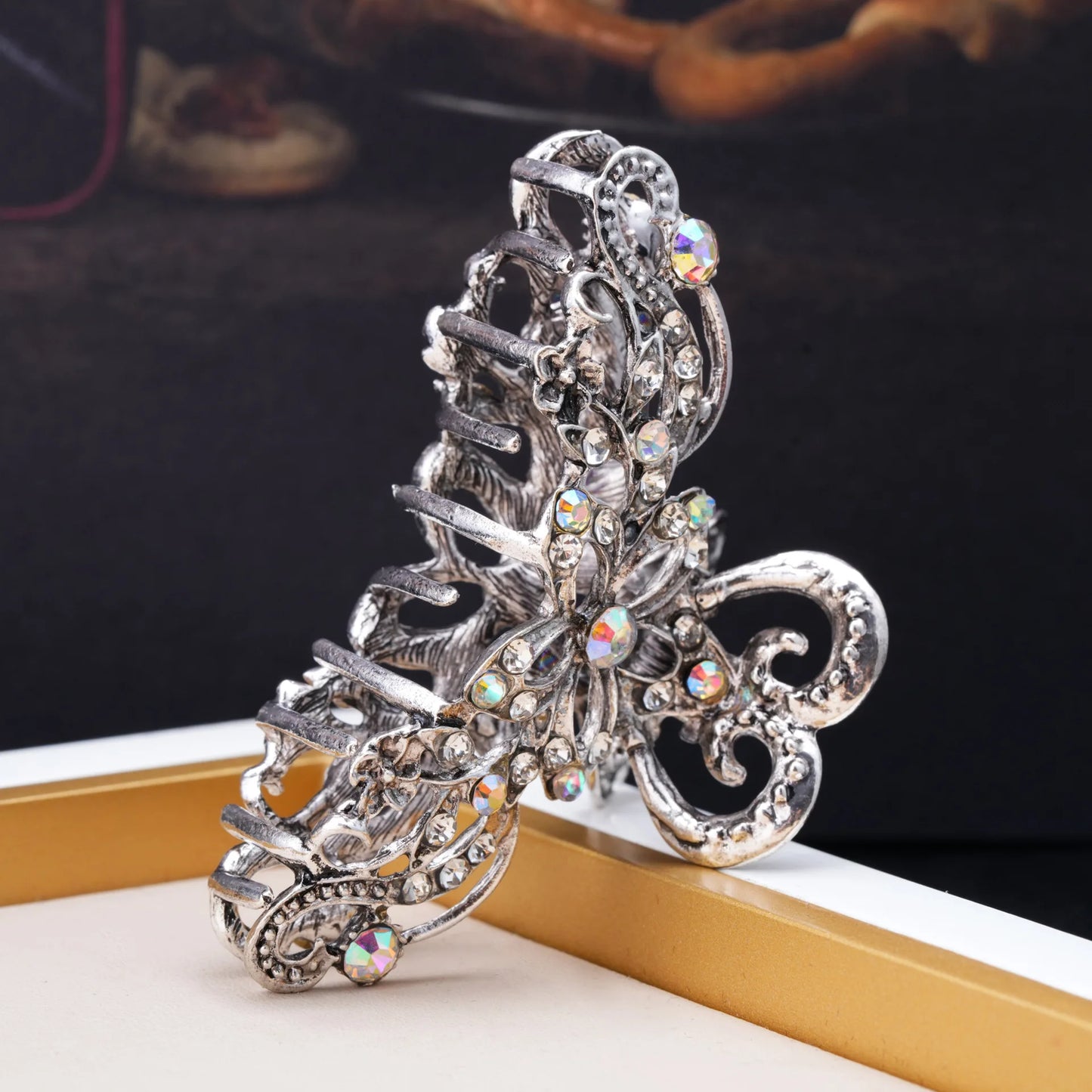 Baroque World Hair Claw The Nostalgia Style Hollow Out Design Rhinestone Hair Claw Clips Alloy Hair Accessories for Women Girls