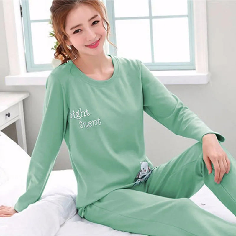 2PCS/Set Women Fashion Long-Sleeved Pajamas Fall and Winter Cartoon Love Bear Cute Soft Loose Casual Sleepwear Outside Homewear