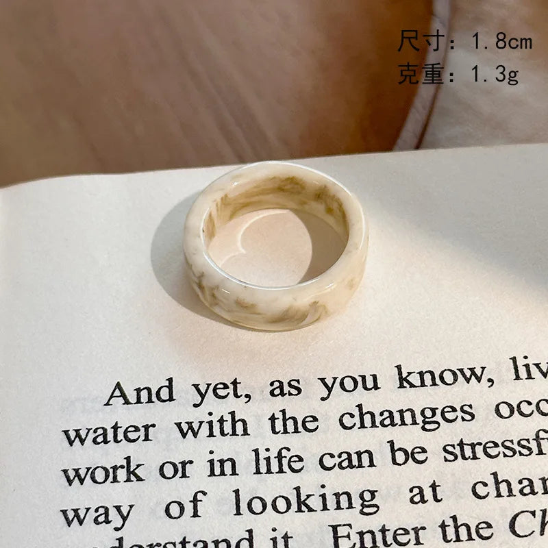 4Pcs Vintage Resin Irregular Geometry Ring Set For Women's Personalized Fashion Simple Acrylic Rings Hand Stackable Jewelry Gift