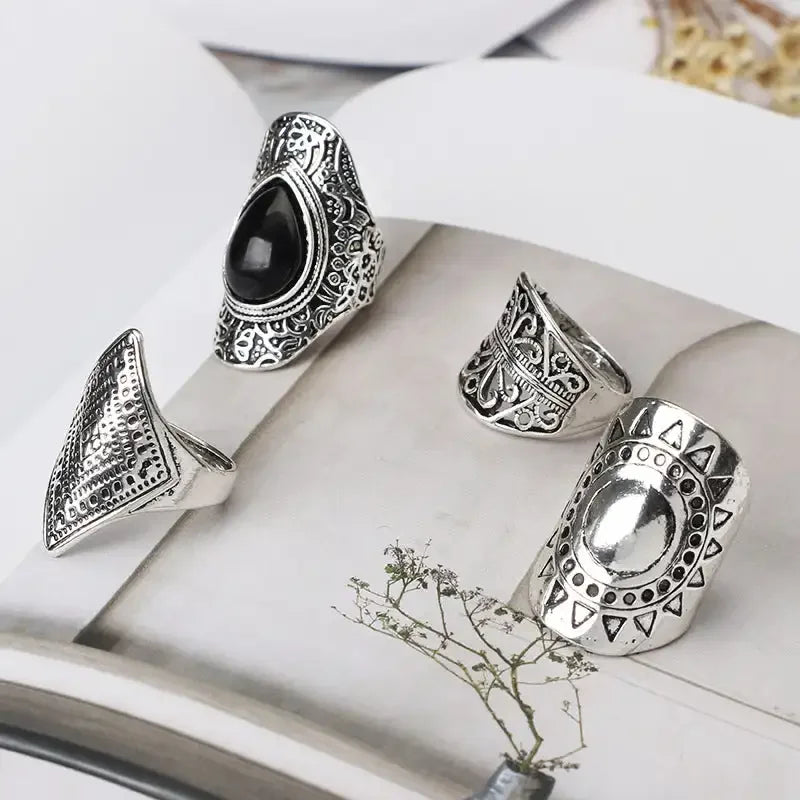 4Pcs/Set Fashion Vintage Silver Plated Gypsy Boho Ethnic Ring Hollow Carved Rhinestone Midi Knuckle Rings Women Jewelry