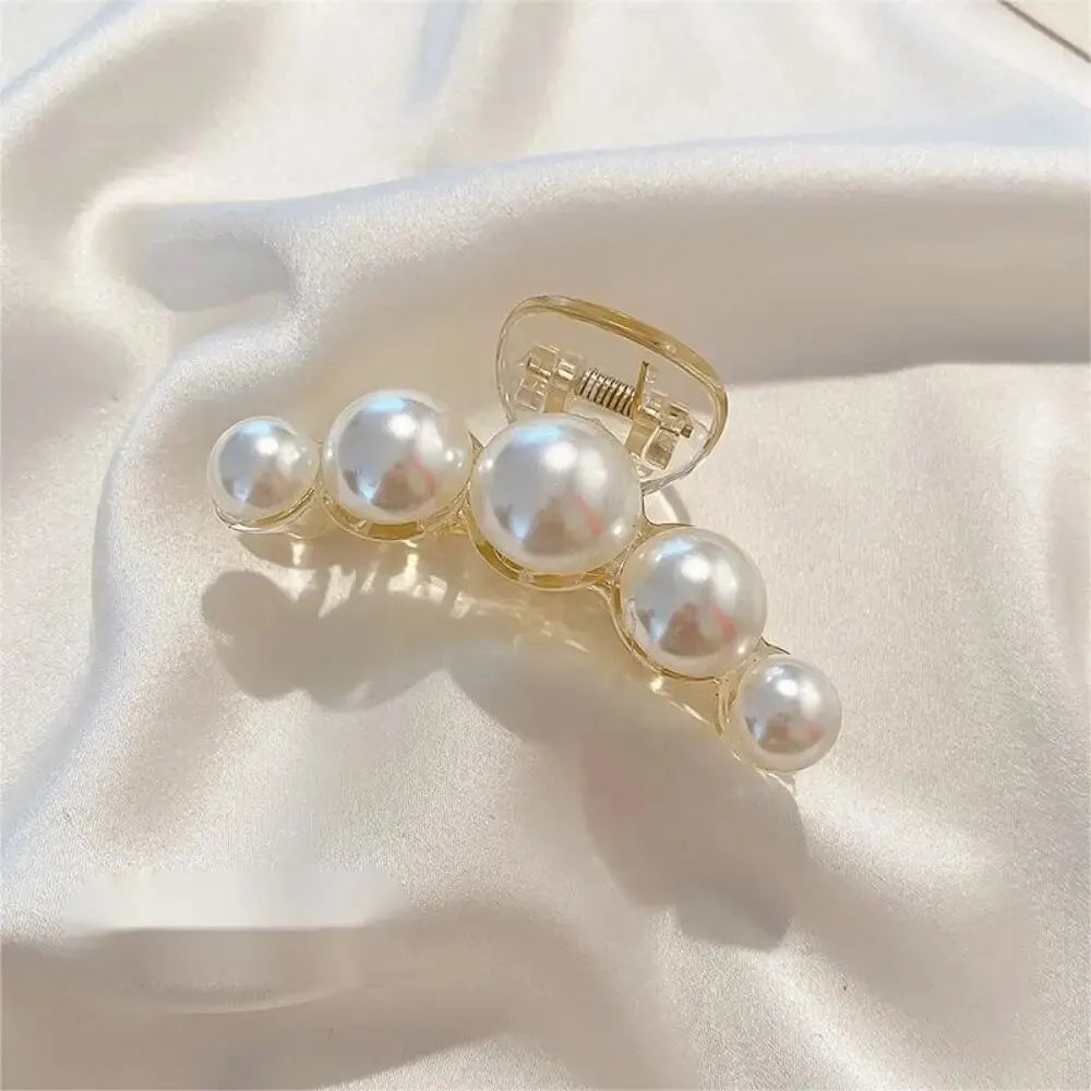 4pcs Large Shark Clip Hair Accessories Temperament Versatile Simple And Generous Fashionable Gentle Pearl Grab Clip