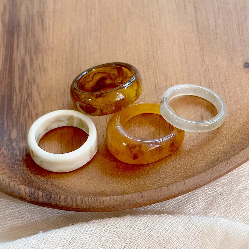 4Pcs Vintage Resin Irregular Geometry Ring Set For Women's Personalized Fashion Simple Acrylic Rings Hand Stackable Jewelry Gift