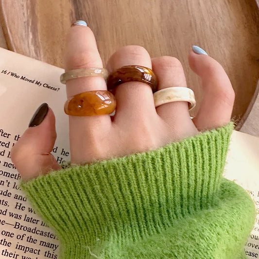 4Pcs Vintage Resin Irregular Geometry Ring Set For Women's Personalized Fashion Simple Acrylic Rings Hand Stackable Jewelry Gift