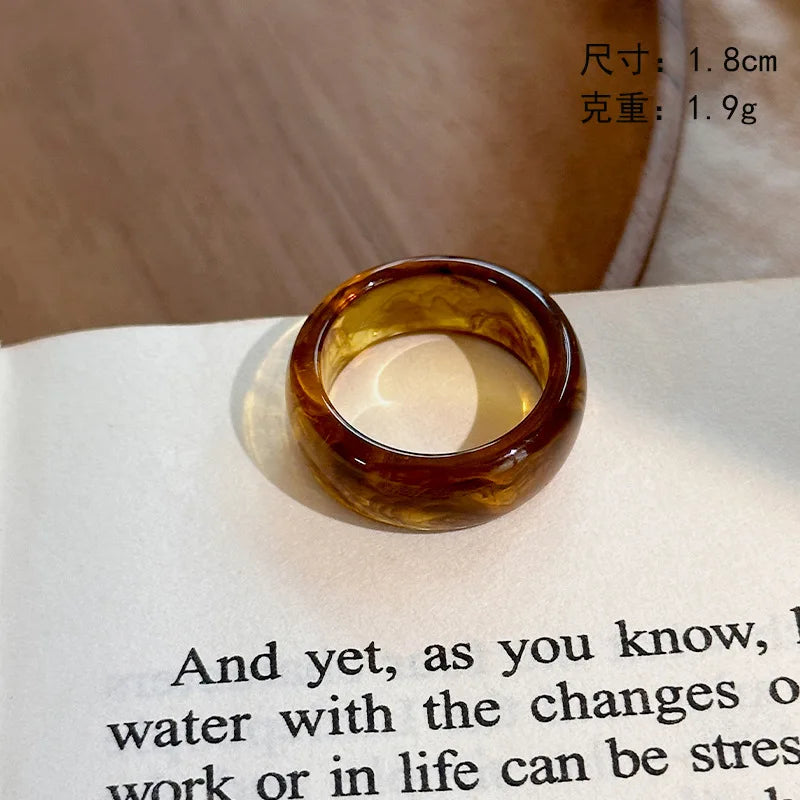 4Pcs Vintage Resin Irregular Geometry Ring Set For Women's Personalized Fashion Simple Acrylic Rings Hand Stackable Jewelry Gift