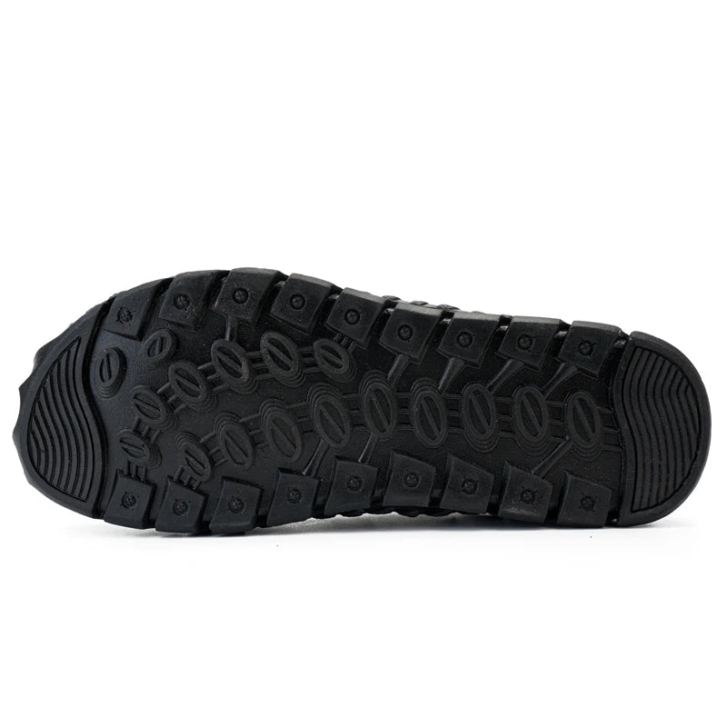 Handmade Summer Sandals Men Breathable Leather Shoes Man Retro Outdoor Men Sandals Antiskid Beach Sandals Hollow Shoes Footwear