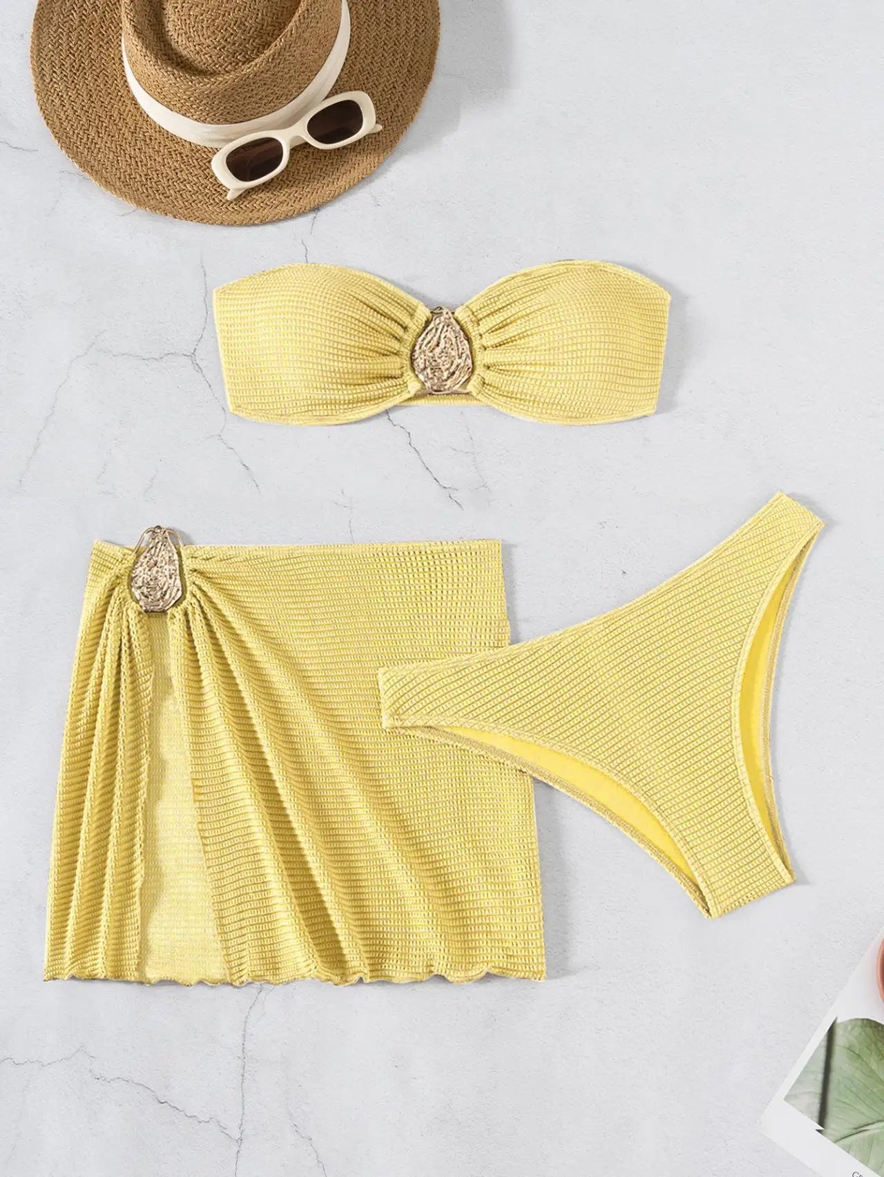 2025 New Bikini Baby Hot Spring Resort Beach Three Piece Split Swimsuit Skirt Bikini