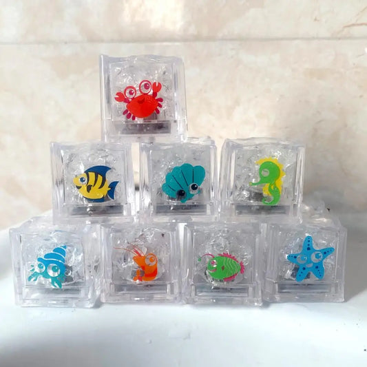 8Pcs Kids Bathing Luminous Ice Cubes Cute Animal Print Colorful LED Light Toys Children's Baby Bath Toys Floating