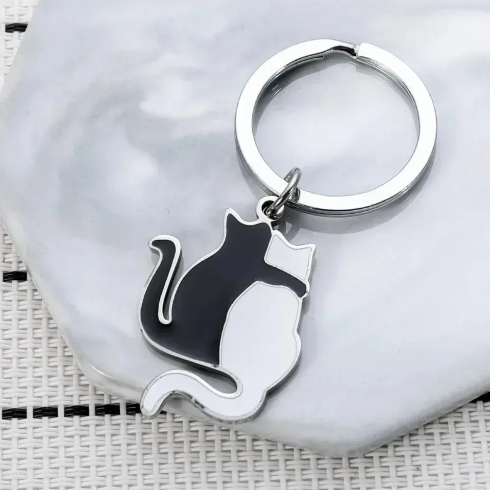 Couple Keychain Matching Cat Gift for Pet Lovers Cute Valentine's Day Jewelry  Black Cat Puzzle Pendant for Girlfriend Boyfriend