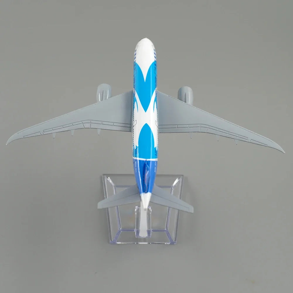 1/400 Scale Aircraft B787 China Southern 16cm Alloy Plane Boeing 787 Model Toys for Children Kids Gift Collection Decorations