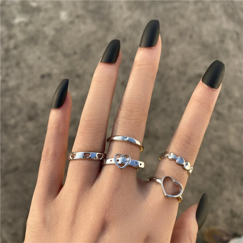 2022 new cross-border Korean ins simple temperament women's jewelry retro simple love hollowed-out ring 5 sets