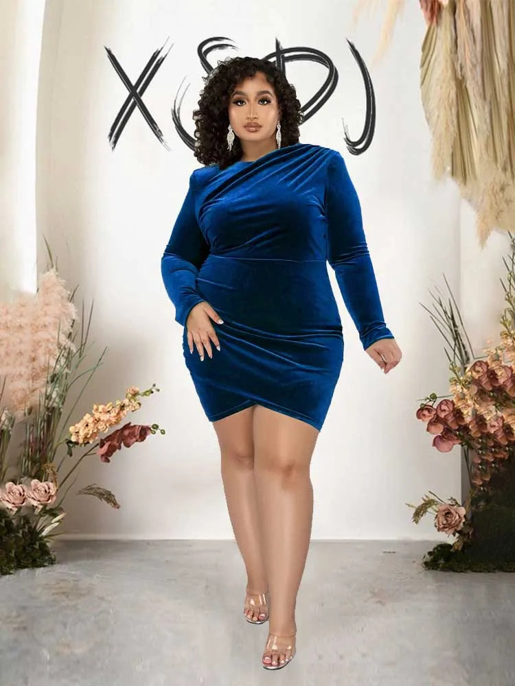 Plus Size Fashion Women Clothing Curvy Dresses Velvet Winter Party Dress Evening Low Back Draped Dresses Wholesale Dropshipping