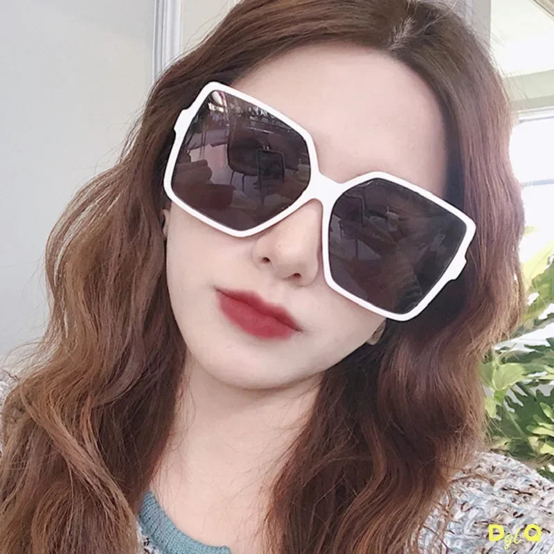 2025 Fashion Women Oversize Sunglasses Gradient Plastic Brand Designer Female Sun Glasses