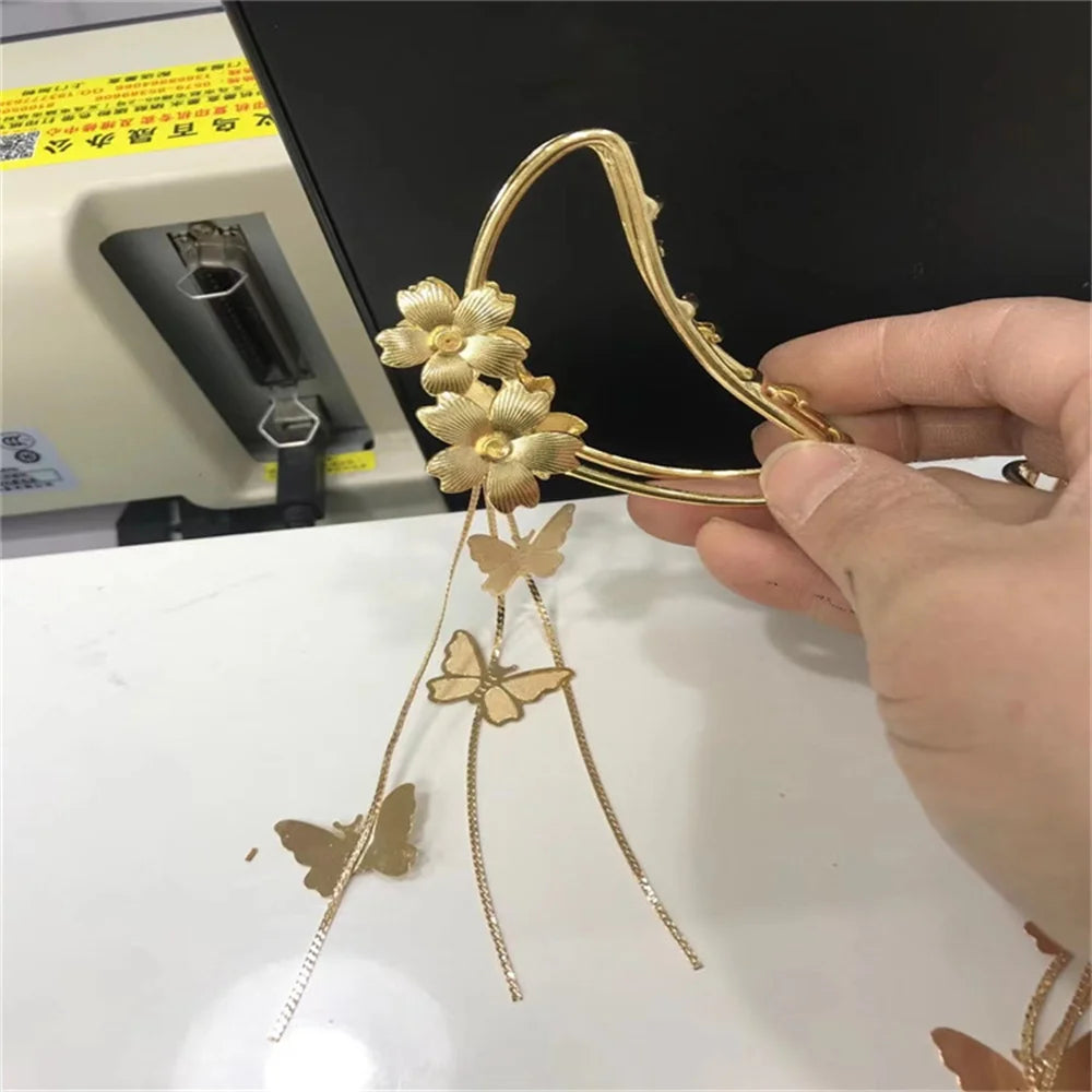 Temperament Hollow Butterfly Hair Claws Nonslip Elegent Golden Clips With Butterfly Tassel Hairband  Hair Accessories