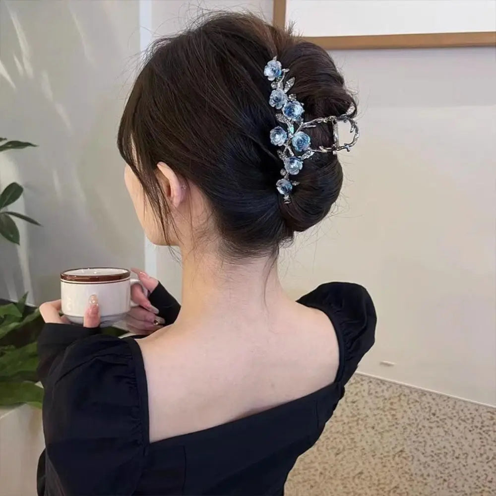Flower Camellia Hair Claw Ponytail Holder Hair Accessories Large Shark Clip Headdress Korean Style Metal Hair Crab Clip Girls