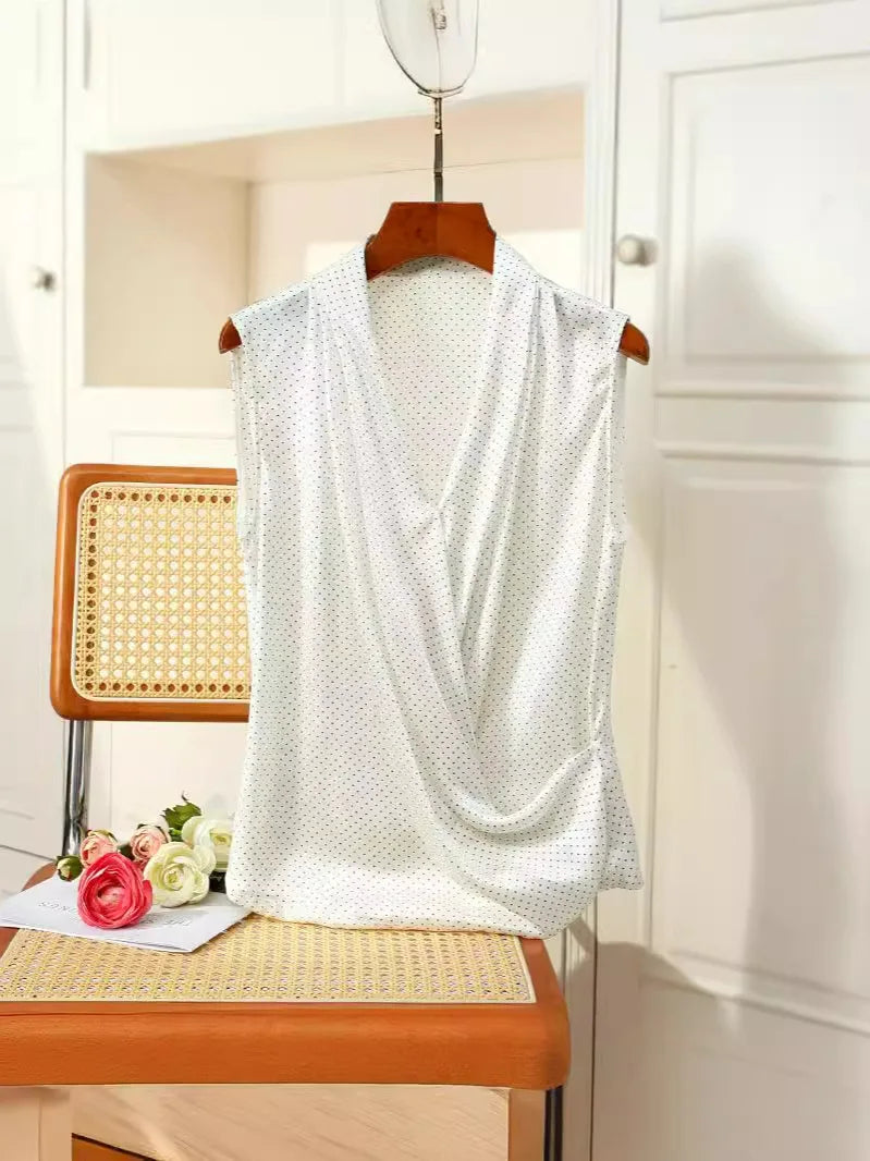BirdTree, 100%Real Silk OL Elegant Shirt, Women V Neck Sleeveless Polka Dots, Loose Fashion Blouse