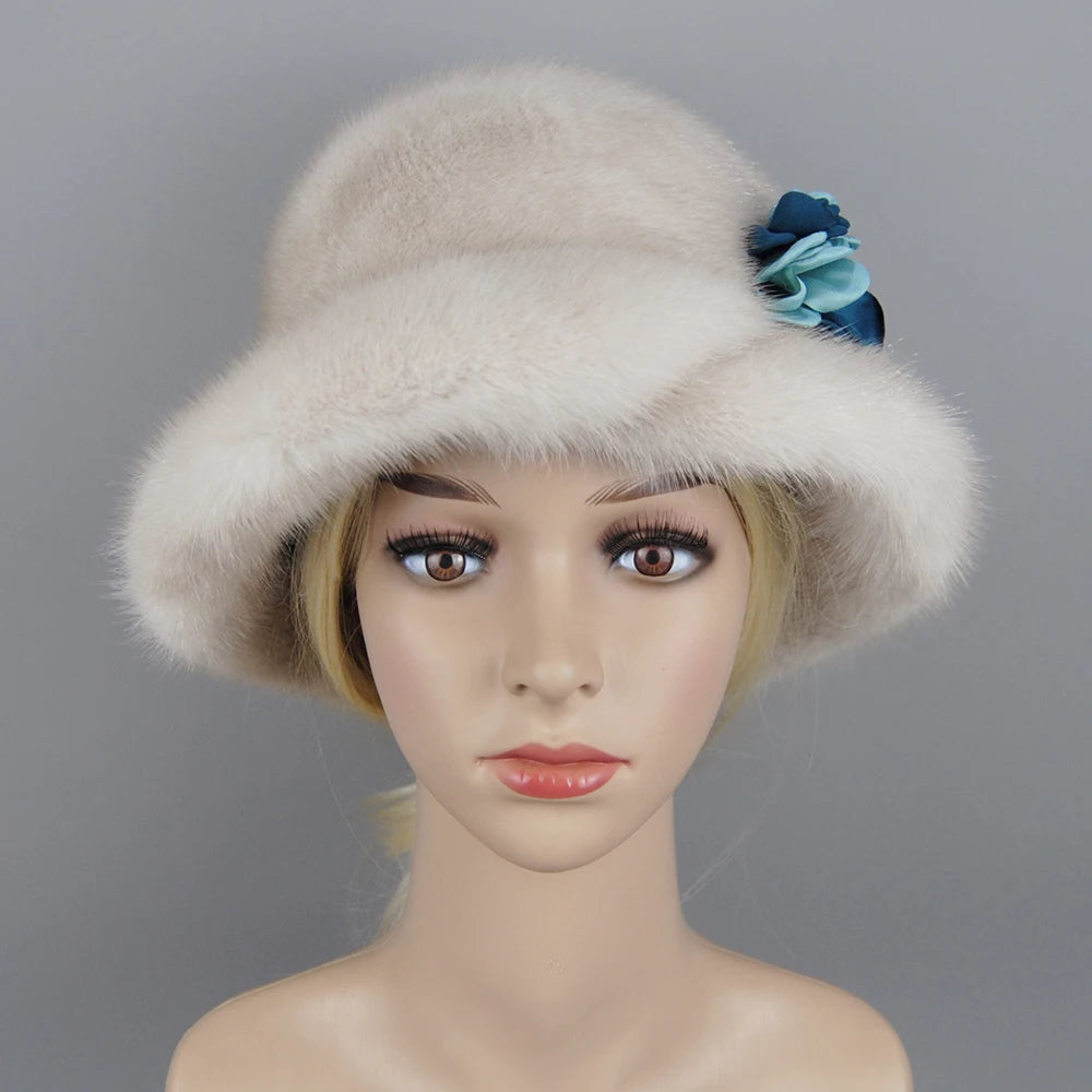 قبعات نسائية شتوية دافئة لعام 2024 من فرو المنك الصلب مع زهور وقبعات من فرو المنك الطبيعي قبعات دلو من الفرو الحقيقي محبوكة ناعمة للفتيات الروسيات 