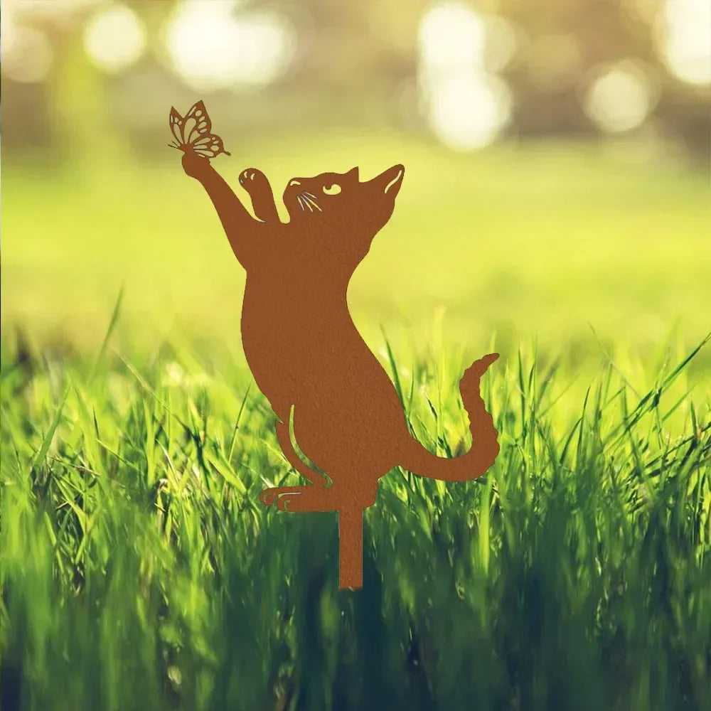 Adorable Cat Family Garden Stakes - Decorative Outdoor Cat Silhouettes