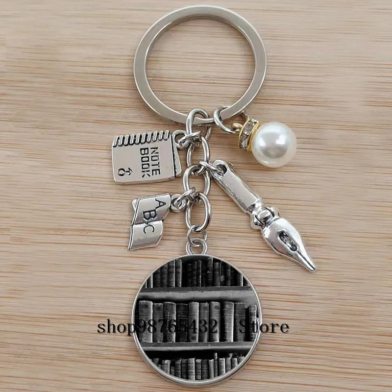 Classic Library Books Keychain Vintage Old Books Key Chain Librarians Key Ring Gift for Nerd Bookworm Writer Teacher