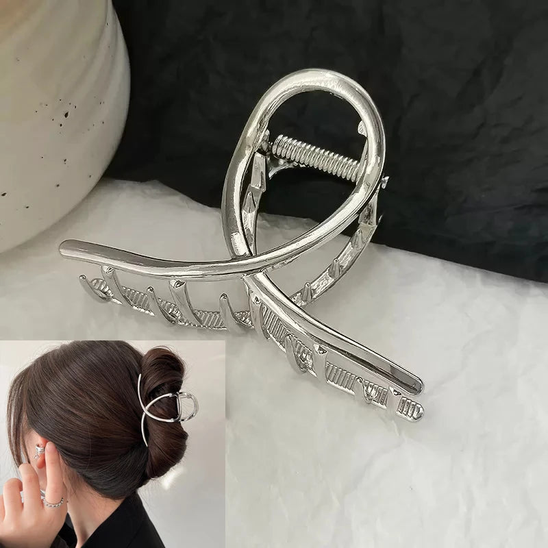 Classic Mini Geometric Love Hair Grab Barrettes Women Vintage Small Hair Claws Shark Clip Kid Headwear Korean Hair Accessories