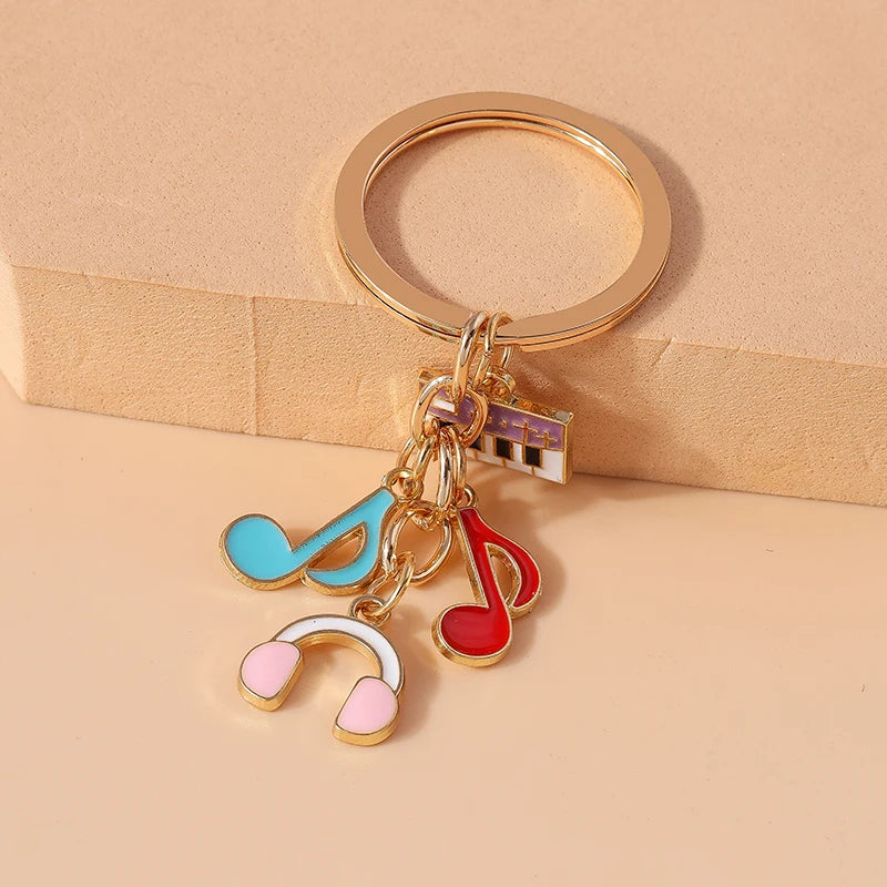 Cute Music Keychain Enamel Piano Music Note Keyrings for Women Men Car Key Handbag Pendant Keyrings Accessoris DIY Jewelry Gifts