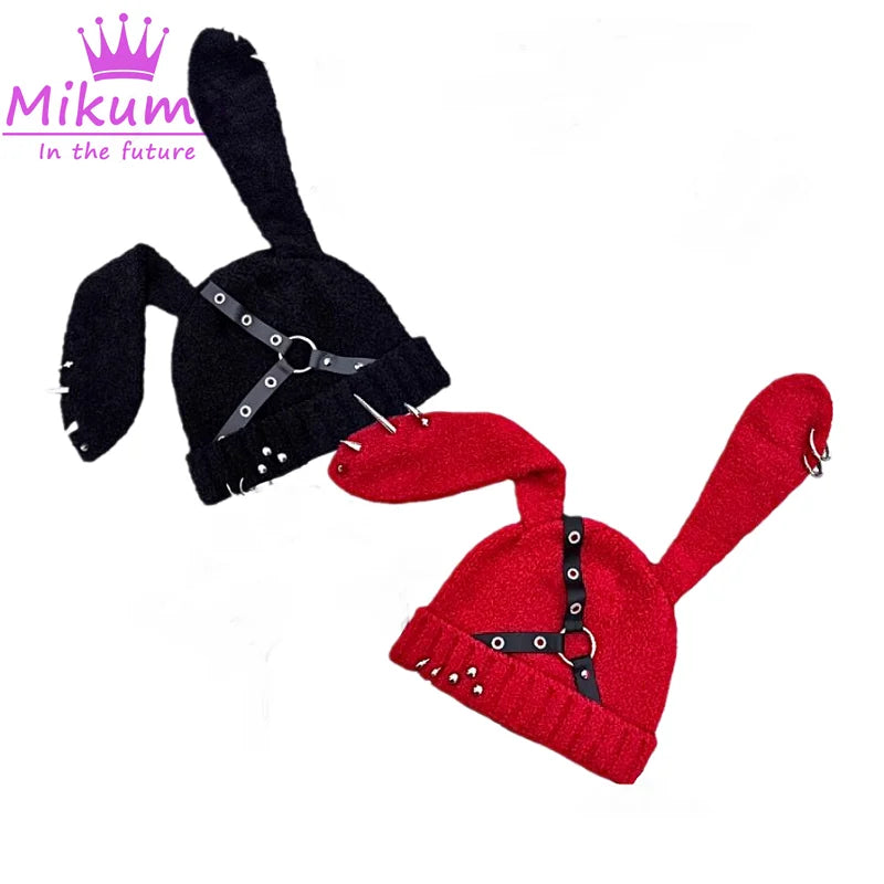 Harajuku Punk Rock Leder Ring Nieten Kaninchen Ohr Strickmützen Gothic Grunge Schwarz Rot Chic Design Frauen Winter Warme Beanie Hüte 