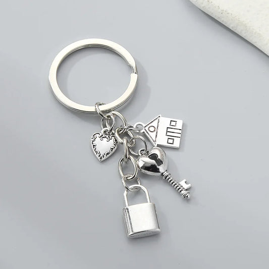 Home Keychain Heart Key And Lock Love House Key Ring Family Key Chains Valentine's Day Gifts For Couple Lover Handmade Jewelry