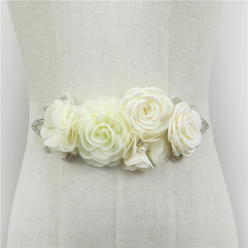 Wedding Belts White Ivory Flowers Pearls Satin Flower Rhinestone Decoration Accessories Elegant Bridesmaids Women Dresses Sash
