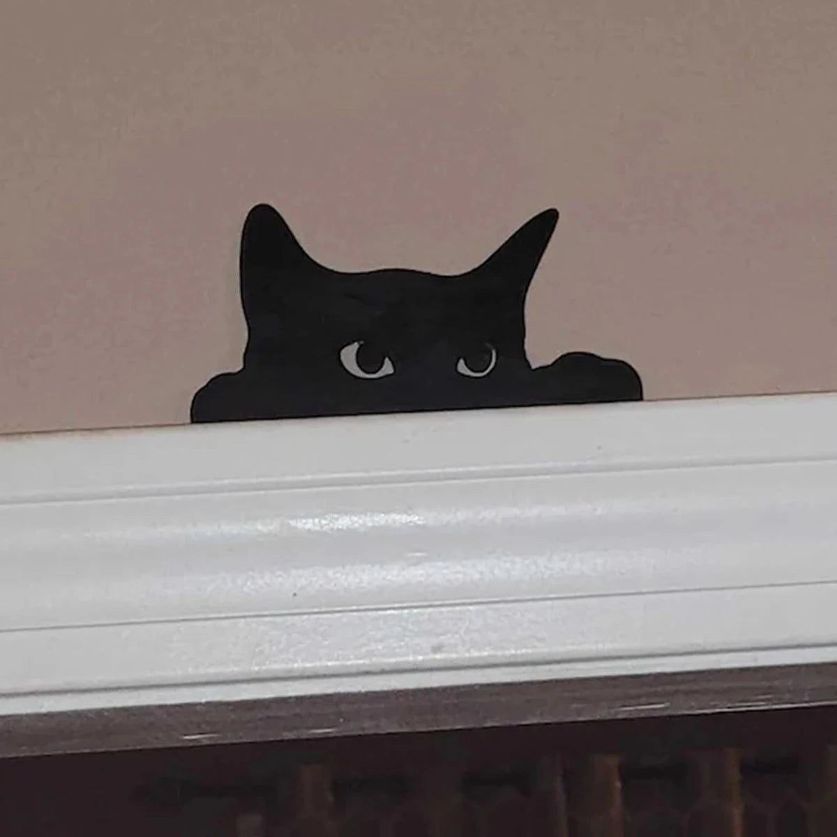 1 Pc Cat looking up Door Topper Decoration，Wooden Over Door ，Lintel and Signs BIdeal for Kitchen Organization，Rustic Home Decor
