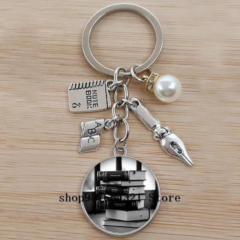 Classic Library Books Keychain Vintage Old Books Key Chain Librarians Key Ring Gift for Nerd Bookworm Writer Teacher