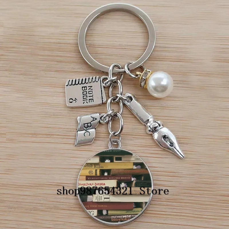 Classic Library Books Keychain Vintage Old Books Key Chain Librarians Key Ring Gift for Nerd Bookworm Writer Teacher