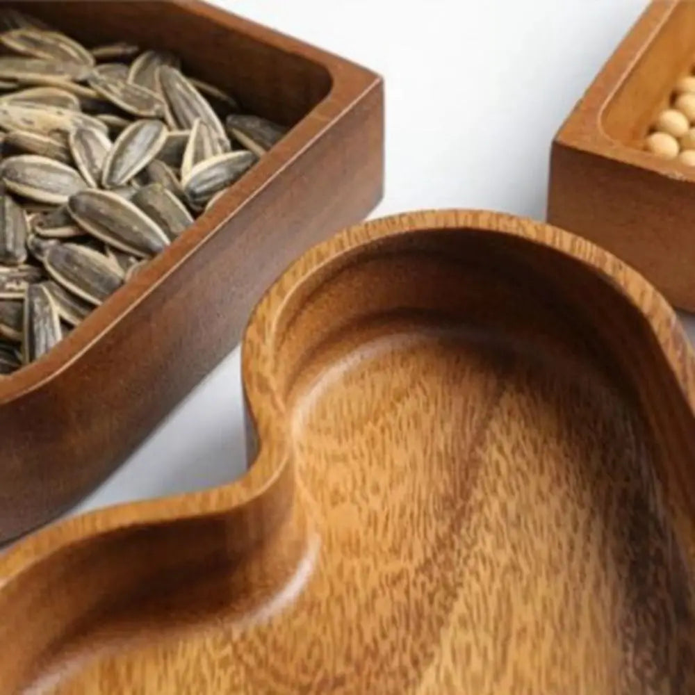 1PC Use Walnut Color Walnut Fruit Box Heart-shaped Save Space Heart Shaped Snack Plate Stackable Solid Wood Tray Serving Food